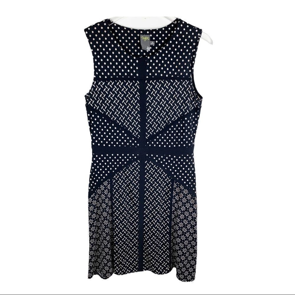 Just Taylor Black and White Knit  Body-Con Sleeveless Skater Dress Sz 10‎